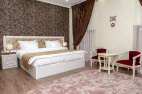 The Royal Hotel